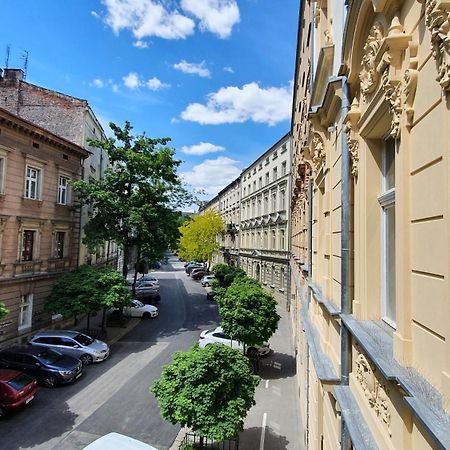 Best Location To Explore Krakow Spacious 105M2 Apartman Kültér fotó