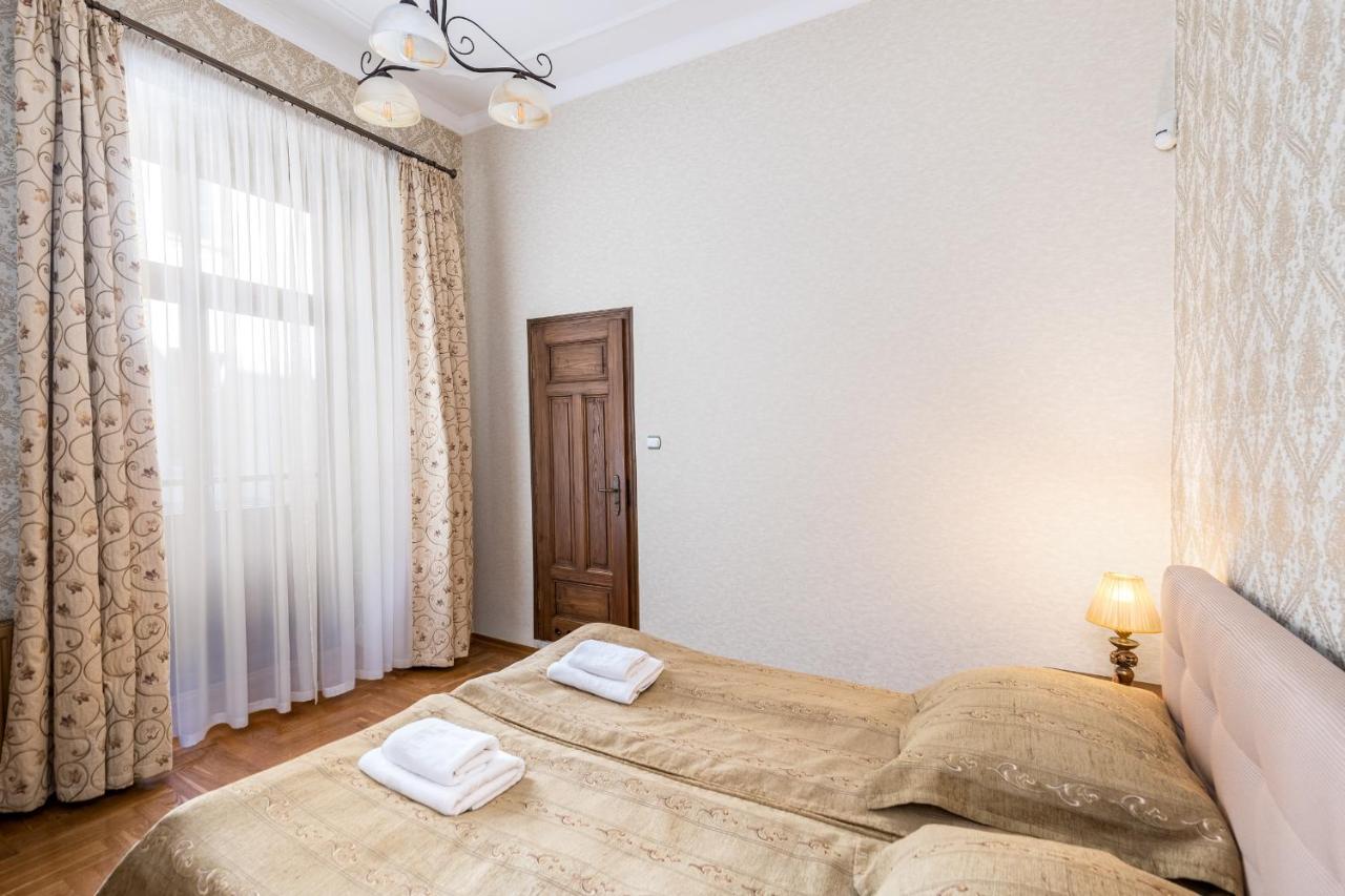 Best Location To Explore Krakow Spacious 105M2 Apartman Kültér fotó