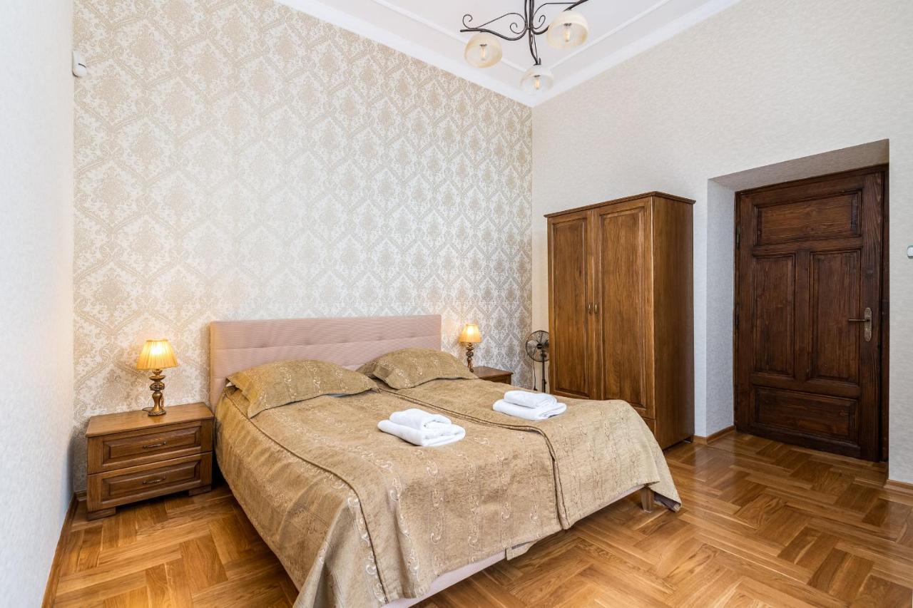 Best Location To Explore Krakow Spacious 105M2 Apartman Kültér fotó