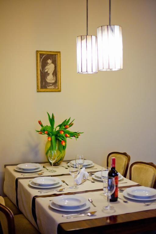 Best Location To Explore Krakow Spacious 105M2 Szoba fotó