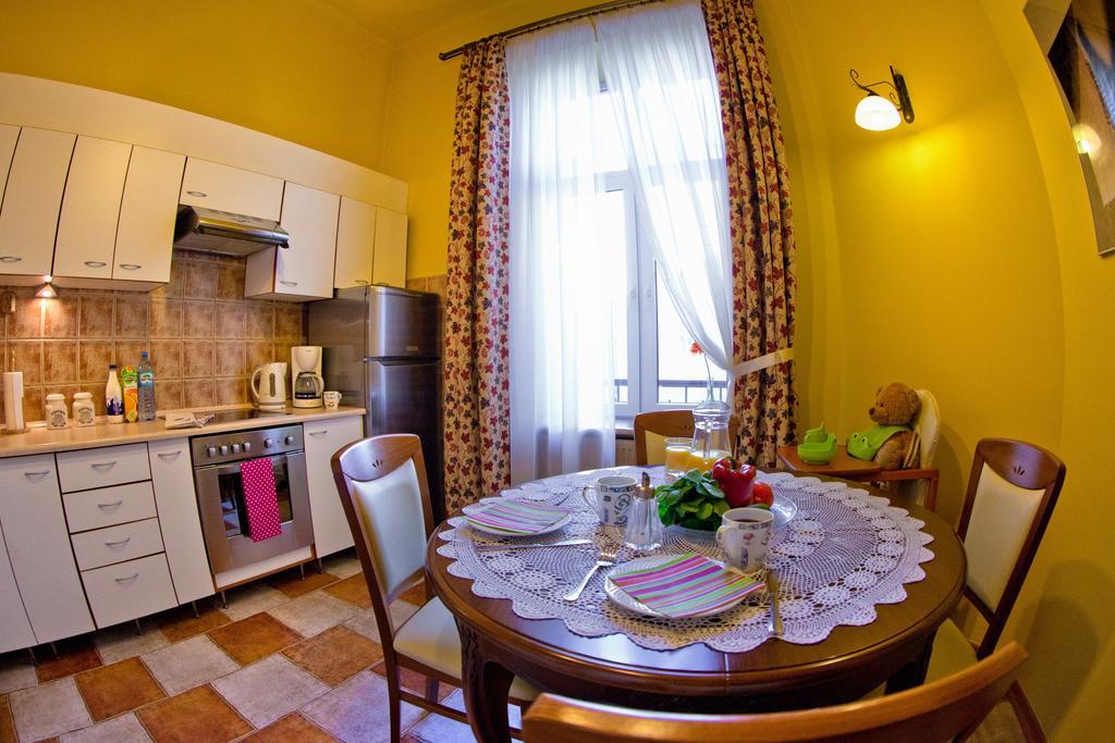 Best Location To Explore Krakow Spacious 105M2 Apartman Szoba fotó