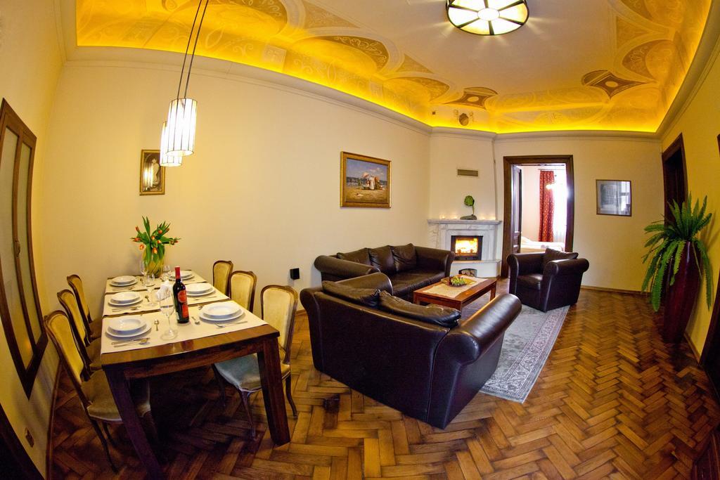 Best Location To Explore Krakow Spacious 105M2 Szoba fotó